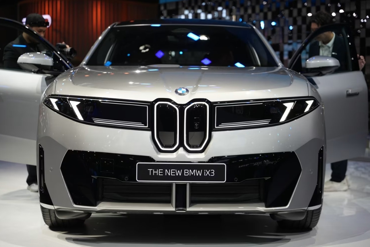 Cận cảnh diện mạo của BMW iX3 tại triển lãm ô tô Bangkok - 2
