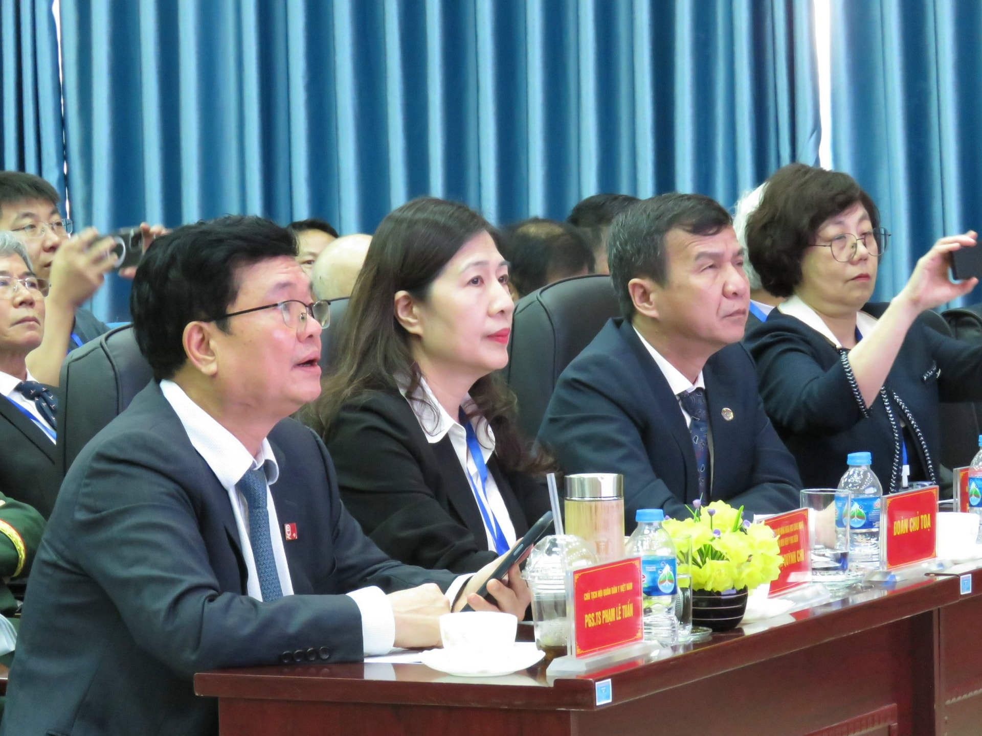 Nâng cao năng lực y tế biển, đảo và y học cao áp, phục vụ người dân- Ảnh 2.