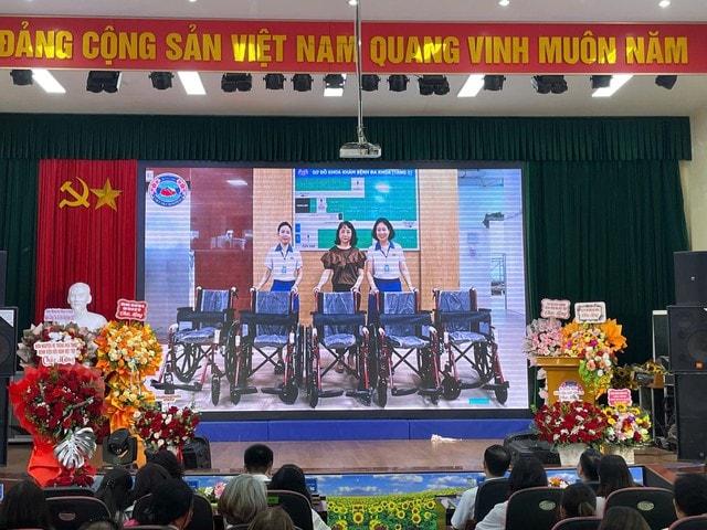 Kỷ niệm 10 năm Ngày Công tác xã hội tại Bệnh viện Việt Tiệp: Lan tỏa tinh thần nhân văn, đồng hành cùng người bệnh- Ảnh 1.