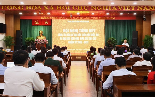 TPHCM bảo đảm bộ máy chính quyền hoạt động từ 1/4- Ảnh 1.