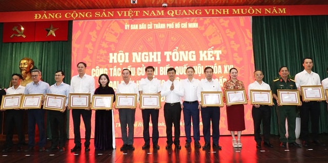 TPHCM bảo đảm bộ máy chính quyền hoạt động từ 1/4- Ảnh 3.