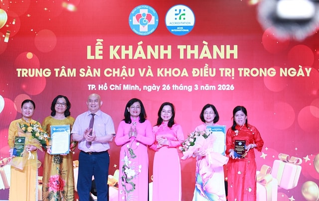 TPHCM khánh thành Trung tâm Sàn chậu đầu tiên, nâng cao chất lượng chăm sóc sức khỏe phụ nữ- Ảnh 1. TPHCM khánh thành Trung tâm Sàn chậu đầu tiên, nâng cao chất lượng chăm sóc sức khỏe phụ nữ- Ảnh 1.