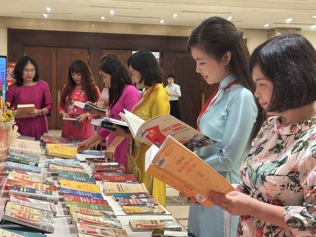 Chỉ thị của Ban Bí thư: Đến năm 2030, Việt Nam phấn đấu xây dựng hệ thống xuất bản tinh gọn, hiện đại- Ảnh 2.