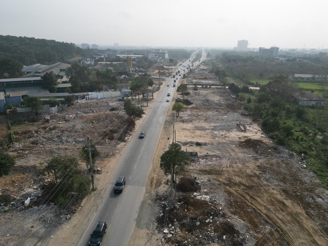 Hiện trạng đường cao tốc 5.200 tỷ nối Đại lộ Thăng Long với cao tốc Hà Nội - Hòa Bình- Ảnh 12.