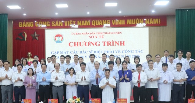 Thái Nguyên biệt phái 46 bác sĩ về tuyến xã, tăng cường năng lực y tế cơ sở- Ảnh 1.