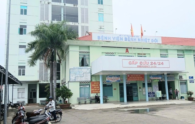 Nhiều người ở Khánh Hòa phải đi xét nghiệm giun lươn, bác sĩ khuyến cáo cách phòng bệnh- Ảnh 1.