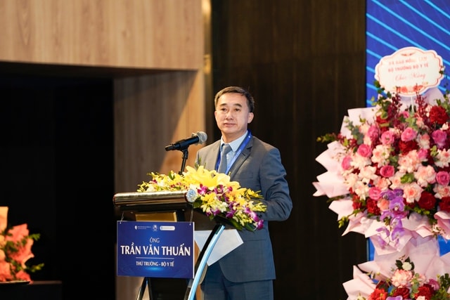 Việt Nam đẩy mạnh ứng dụng US-HIFU, mở ra kỷ nguyên điều trị u không xâm lấn- Ảnh 3. Việt Nam đẩy mạnh ứng dụng US-HIFU, mở ra kỷ nguyên điều trị u không xâm lấn- Ảnh 3.