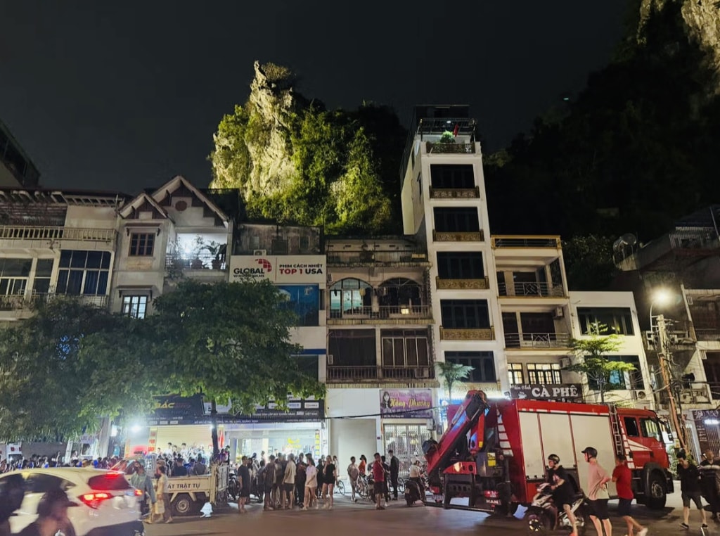 Tự ý leo núi để chụp ảnh, nam sinh viên bất ngờ bị ngã tử vong- Ảnh 1.