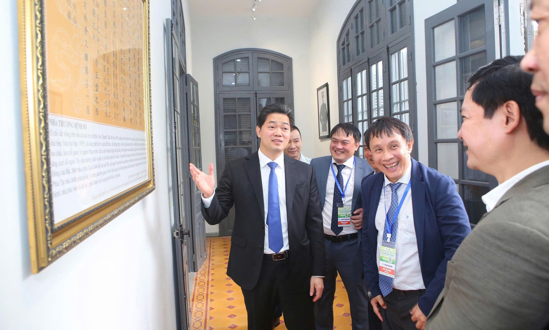 Đổi mới tư duy, phương thức quản lý và tổ chức thực hiện, nâng cao chất lượng chăm sóc sức khỏe nhân dân- Ảnh 6. Đổi mới tư duy, phương thức quản lý và tổ chức thực hiện, nâng cao chất lượng chăm sóc sức khỏe nhân dân- Ảnh 6.