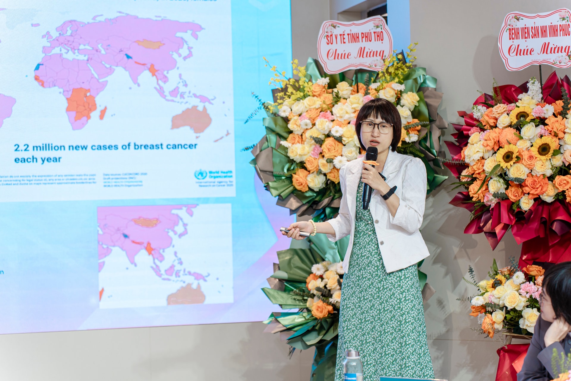 Gần 30% ca ung thư ở phụ nữ là 'K' vú: Phát hiện sớm, cơ hội sống tới 90%- Ảnh 1. Gần 30% ca ung thư ở phụ nữ là 'K' vú: Phát hiện sớm, cơ hội sống tới 90%- Ảnh 1.