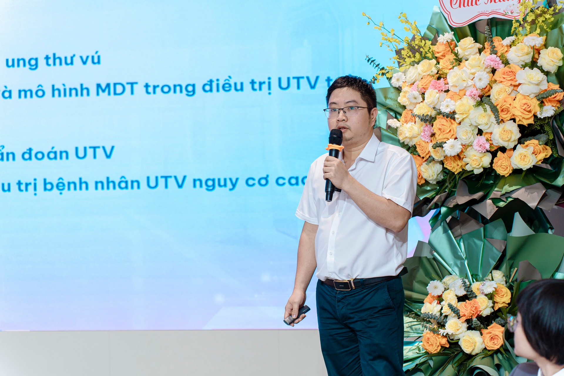 Gần 30% ca ung thư ở phụ nữ là 'K' vú: Phát hiện sớm, cơ hội sống tới 90%- Ảnh 3. Gần 30% ca ung thư ở phụ nữ là 'K' vú: Phát hiện sớm, cơ hội sống tới 90%- Ảnh 3.