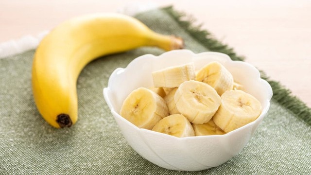 7 loại trái cây tốt cho người bị sỏi thận- Ảnh 2.