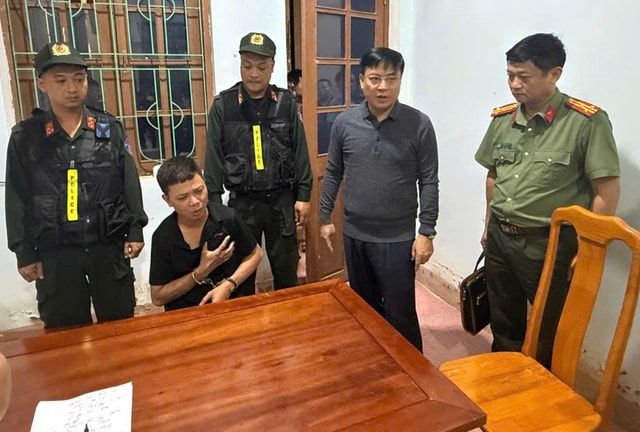 Vụ nổ súng làm 2 người chết ở Quảng Trị: Bị can có thể đối diện khung hình phạt nào?- Ảnh 1. Vụ nổ súng làm 2 người chết ở Quảng Trị: Bị can có thể đối diện khung hình phạt nào?- Ảnh 1.