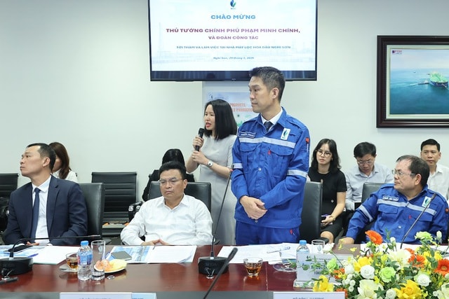 Thủ tướng: Đẩy nhanh giải phóng mặt bằng nơi dự kiến xây dựng kho dự trữ xăng dầu tại Nghi Sơn, Thanh Hóa- Ảnh 4. Thủ tướng: Đẩy nhanh giải phóng mặt bằng nơi dự kiến xây dựng kho dự trữ xăng dầu tại Nghi Sơn, Thanh Hóa- Ảnh 4.