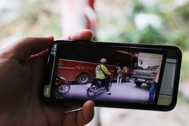 Từ 1/4, người dân có thể gửi phản ánh vi phạm giao thông qua ứng dụng VNeID- Ảnh 1.