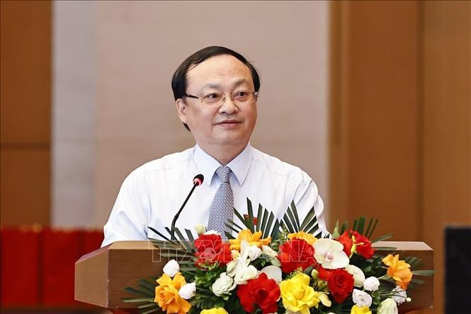 Hội nghị Trung ương 2: Tăng cường năng lực lãnh đạo, cầm quyền của Đảng- Ảnh 2. Hội nghị Trung ương 2: Tăng cường năng lực lãnh đạo, cầm quyền của Đảng- Ảnh 2.