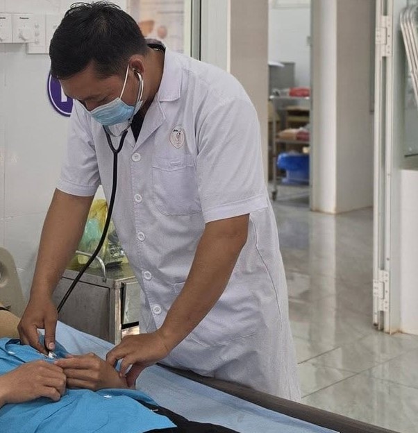 Vụ 62 người nghi ngộ độc sau ăn bánh mì: Đắk Lắk kiểm tra loạt cơ sở thực phẩm- Ảnh 1.