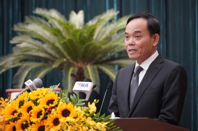 Bí thư Thành ủy TPHCM: Đại biểu HĐND phải gần dân, nói đúng tiếng nói của dân- Ảnh 1.