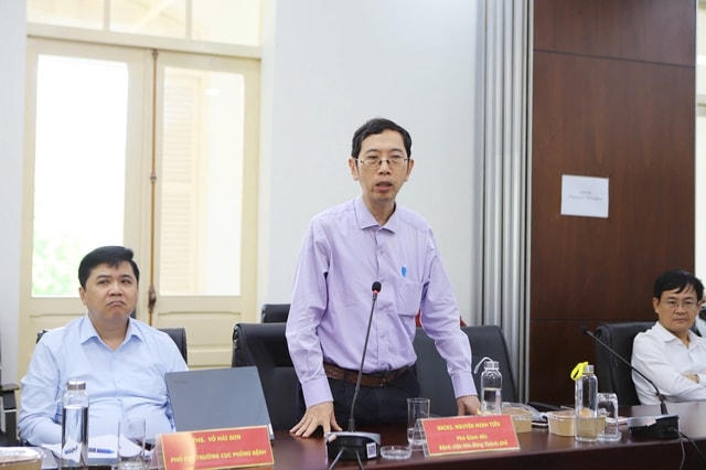 Bệnh tay chân miệng gia tăng, các bệnh viện Nhi ở TPHCM kích hoạt nhiều lớp ứng phó- Ảnh 4.