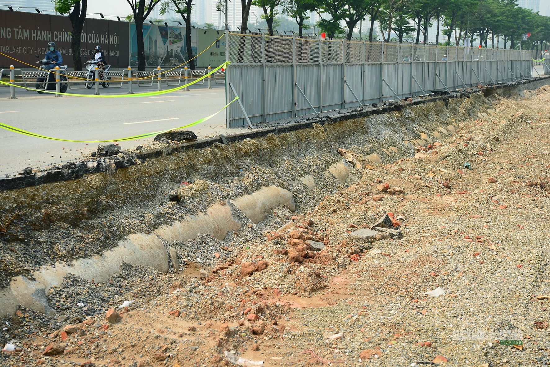 Cận cảnh công trường chống ngập trên đường Võ Chí Công, Hà Nội- Ảnh 5. Cận cảnh công trường chống ngập trên đường Võ Chí Công, Hà Nội- Ảnh 5.