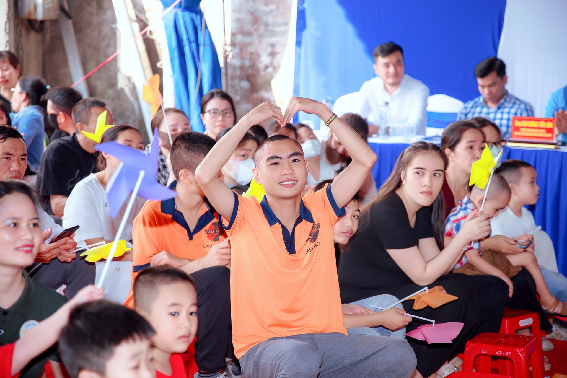 Nghệ An: Lan tỏa yêu thương, nâng cao nhận thức về tự kỷ- Ảnh 7.