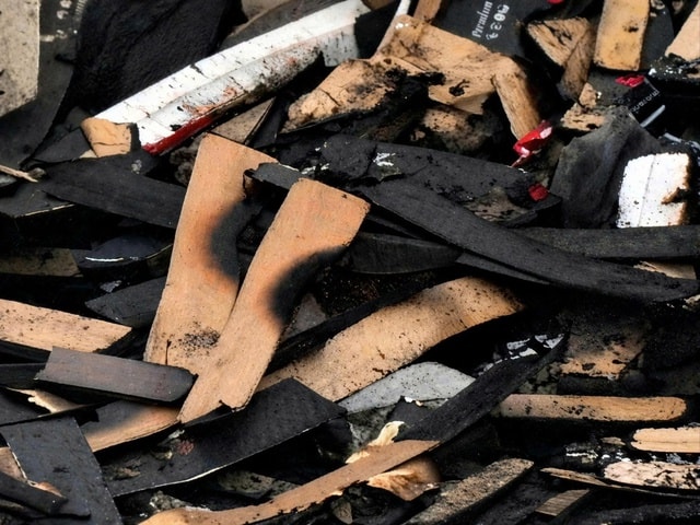 Khung cảnh hoang tàn sau vụ cháy nhà xưởng ở Thanh Liệt, Hà Nội- Ảnh 10.