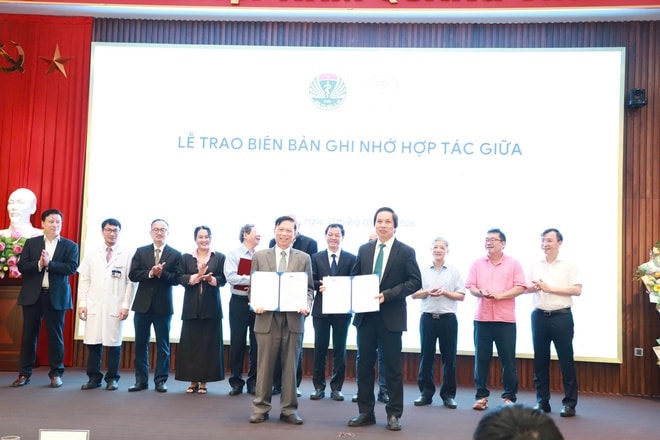 Chuyển đổi số trong dược bệnh viện: Nền tảng từ bệnh án điện tử, đơn thuốc điện tử đến ứng dụng AI- Ảnh 6.