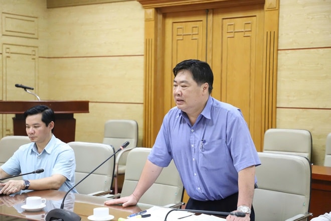 Không để kỹ thuật làm chậm chuyển đổi số y tế: Lãnh đạo Bộ Y tế siết tiến độ triển khai- Ảnh 5.