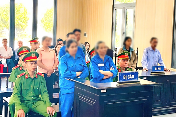 Cặp vợ chồng ở Cần Thơ lĩnh án 12 năm tù do bán con gái lấy 160 triệu đồng- Ảnh 1.