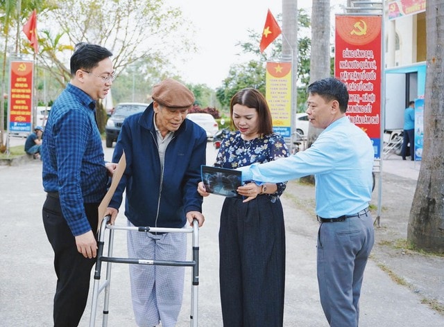 Nghệ An chủ động sàng lọc, kịp thời phát hiện nhiều ca lao trong cộng đồng- Ảnh 1.