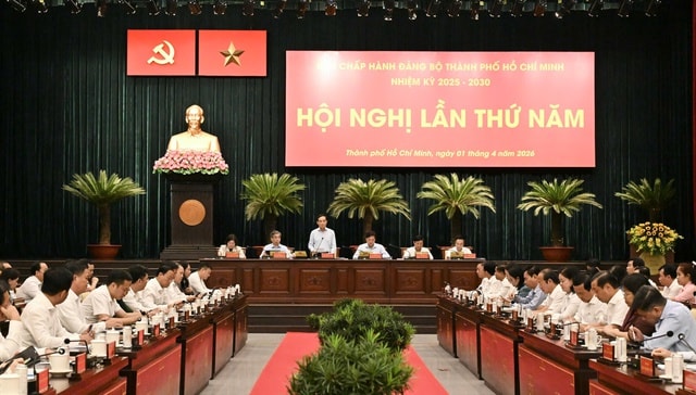 Bí thư Thành uỷ TPHCM Trần Lưu Quang: Quyết tâm khám, tầm soát sức khỏe cho 15 triệu dân thành phố trong năm 2026- Ảnh 1. Bí thư Thành uỷ TPHCM Trần Lưu Quang: Quyết tâm khám, tầm soát sức khỏe cho 15 triệu dân thành phố trong năm 2026- Ảnh 1.