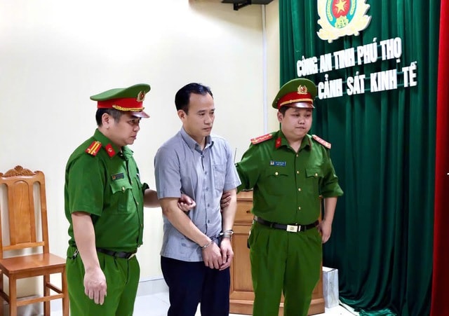 Vụ 'xã hội đen núp bóng doanh nhân' ở Phú Thọ: Khởi tố loạt cán bộ- Ảnh 2.