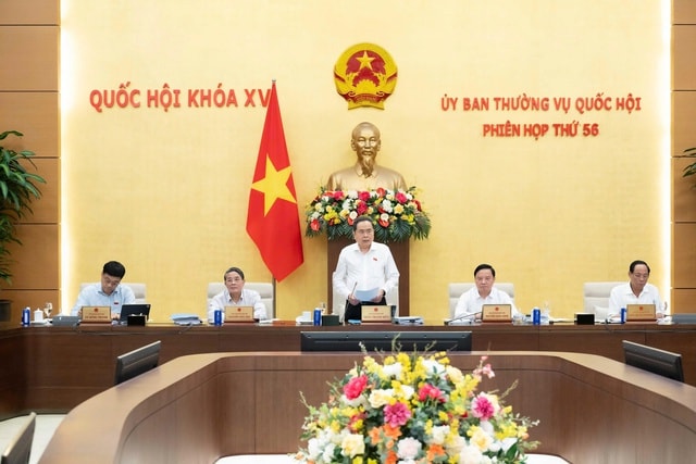 UBTVQH khai mạc phiên họp cuối cùng của nhiệm kỳ, xem xét nhiều nội dung quan trọng- Ảnh 1.