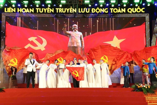 Khai mạc Liên hoan Tuyên truyền lưu động toàn quốc năm 2026 tại Quảng Ninh- Ảnh 1.