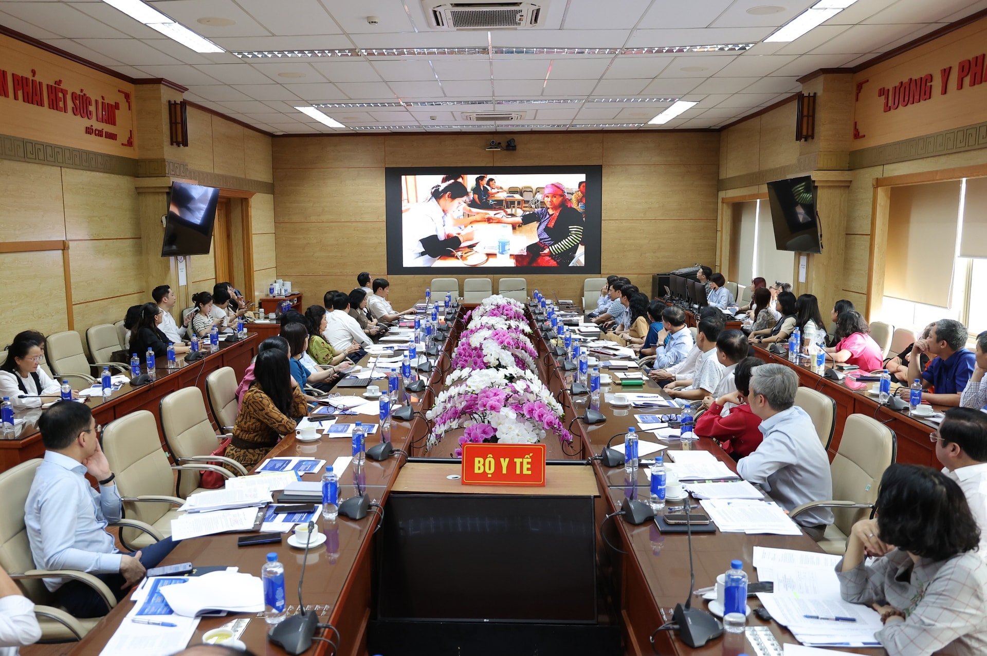 Sẵn sàng cho Ngày Sức khỏe toàn dân 7/4: Chuẩn bị kỹ lưỡng, lan tỏa thông điệp Sẵn sàng cho Ngày Sức khỏe toàn dân 7/4: Chuẩn bị kỹ lưỡng, lan tỏa thông điệp