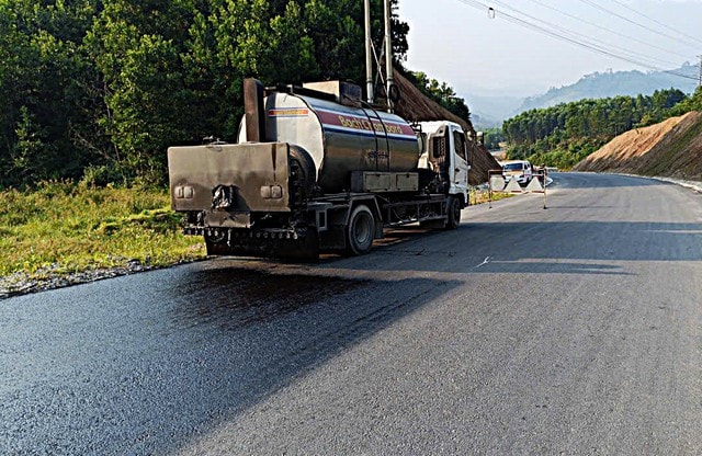 Quốc lộ 14E vướng mặt bằng: Vài chục hộ dân làm gián đoạn tiến độ toàn tuyến- Ảnh 3.