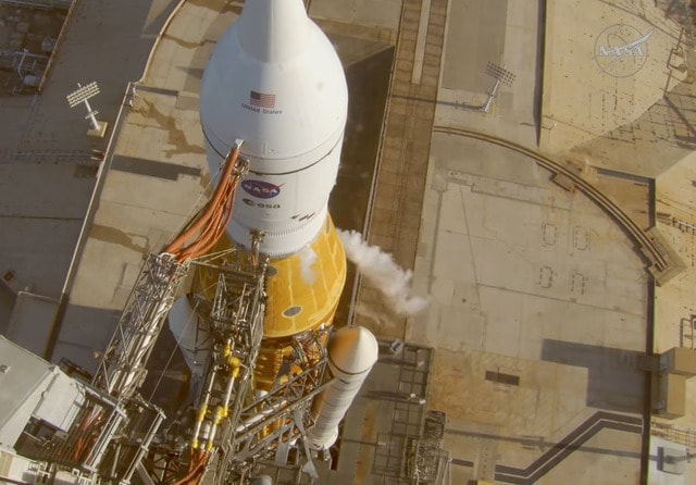 Những hình ảnh trực tiếp từ Mặt Trăng sẽ được chuyển về Trái Đất trong vài ngày tới- Ảnh 1.