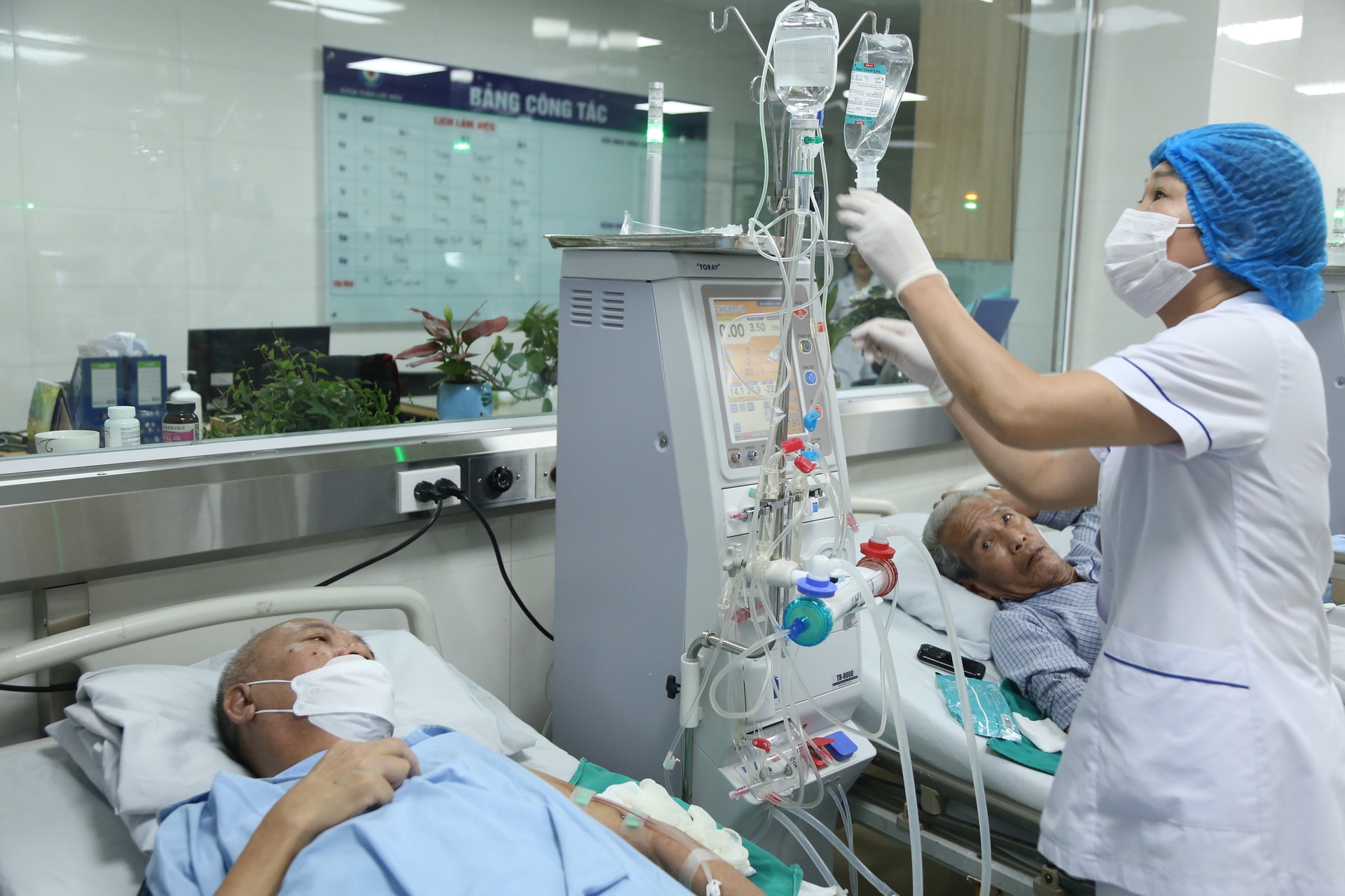 'Ngôi nhà' của những người chạy thận ở phía trong chợ Giời- Ảnh 4.