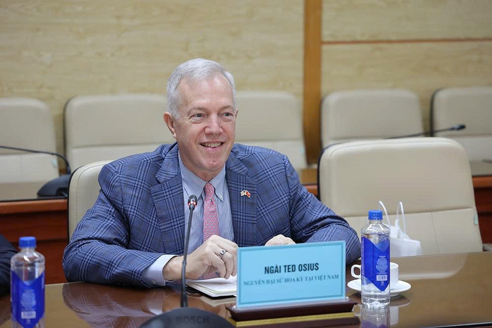 Bộ trưởng Đào Hồng Lan tiếp nguyên Đại sứ Hoa Kỳ tại Việt Nam, thúc đẩy hợp tác y tế hai nước- Ảnh 2. Bộ trưởng Đào Hồng Lan tiếp nguyên Đại sứ Hoa Kỳ tại Việt Nam, thúc đẩy hợp tác y tế hai nước- Ảnh 2.