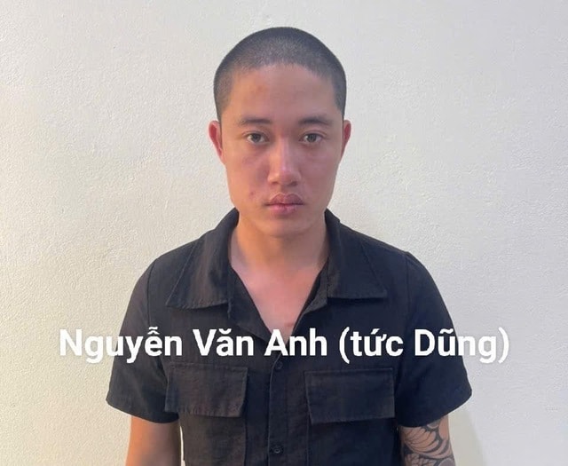 Triệu tập 2 thanh niên đến nhà người khác chửi bới lúc rạng sáng- Ảnh 1.