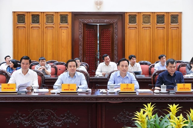 Thủ tướng: 'Chỉ bàn làm, không bàn lùi' với trung tâm năng lượng quốc gia tại Dung Quất- Ảnh 3. Thủ tướng: 'Chỉ bàn làm, không bàn lùi' với trung tâm năng lượng quốc gia tại Dung Quất- Ảnh 3.