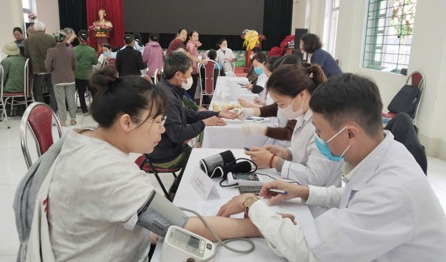 Cao Bằng hưởng ứng Ngày sức khỏe toàn dân 7/4, nâng cao ý thức phòng bệnh trong cộng đồng- Ảnh 2. Cao Bằng hưởng ứng Ngày sức khỏe toàn dân 7/4, nâng cao ý thức phòng bệnh trong cộng đồng- Ảnh 2.