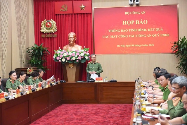 Thu giữ 900 tỷ của Shark Bình để phục vụ khắc phục cho các bị hại- Ảnh 1.