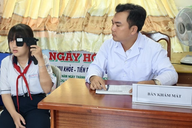 Ngày Sức khỏe toàn dân 7/4: Cà Mau đưa y tế đến gần dân, phát hiện sớm bệnh tật- Ảnh 1.