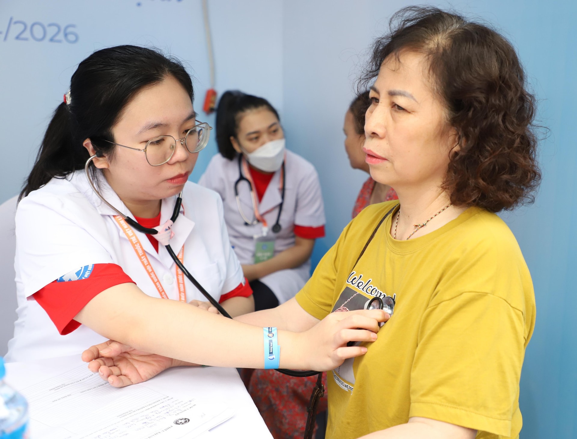 Ngày Sức khỏe toàn dân 7/4: Người dân hào hứng khám, trải nghiệm tại các gian hàng y tế- Ảnh 12. Ngày Sức khỏe toàn dân 7/4: Người dân hào hứng khám, trải nghiệm tại các gian hàng y tế- Ảnh 12.