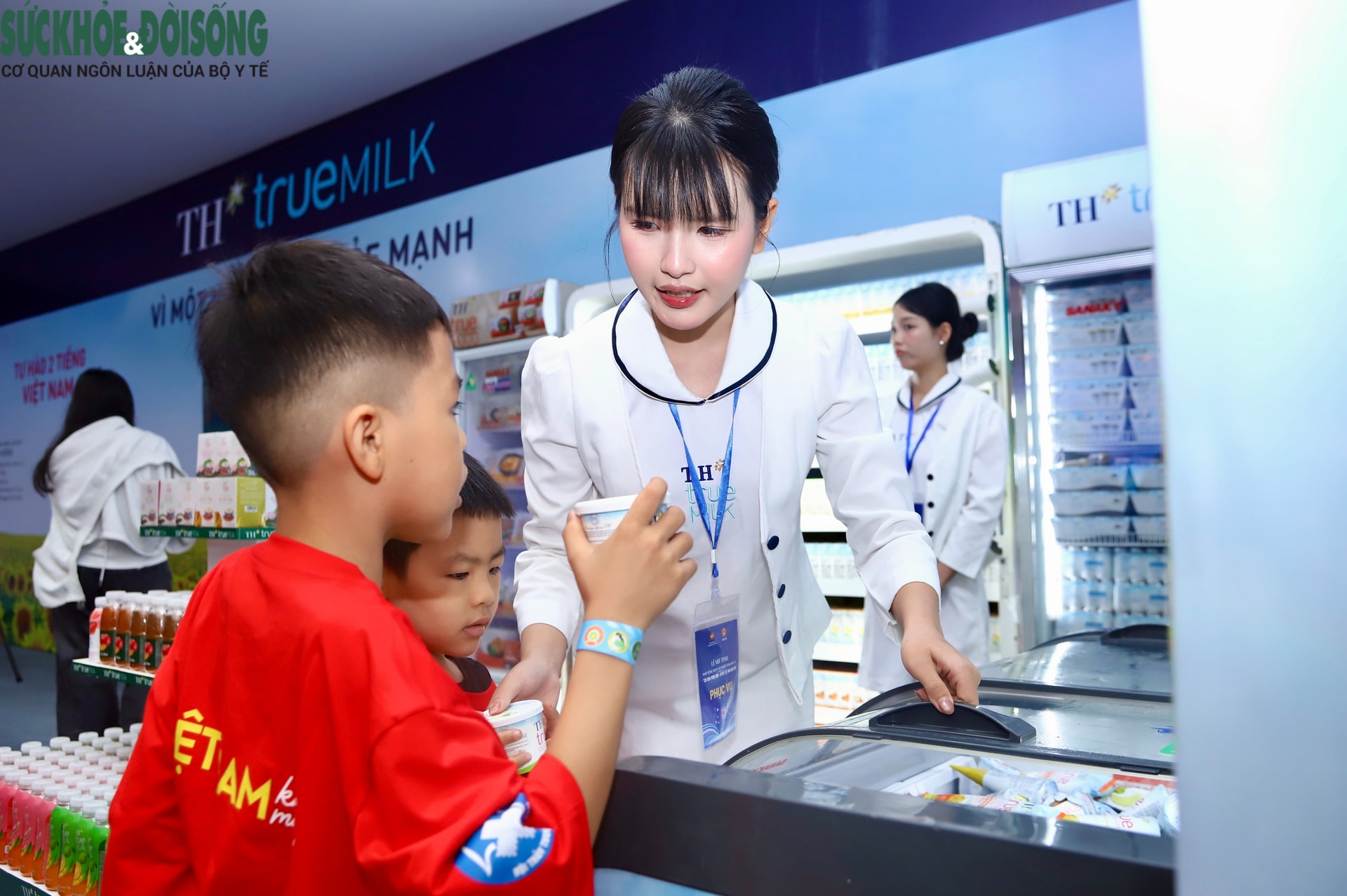 Đông đảo người dân tham gia thăm khám, trải nghiệm tại Ngày Sức khỏe toàn dân 7/4- Ảnh 8.