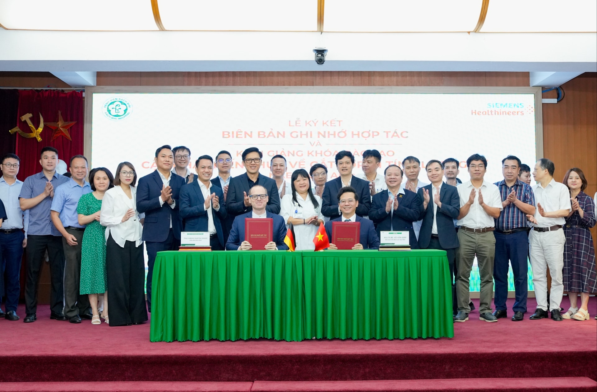 Bệnh viện Bạch Mai đưa công nghệ chụp cắt lớp vi tính lượng tử vào sử dụng, tăng cơ hội phát hiện sớm bệnh- Ảnh 2.