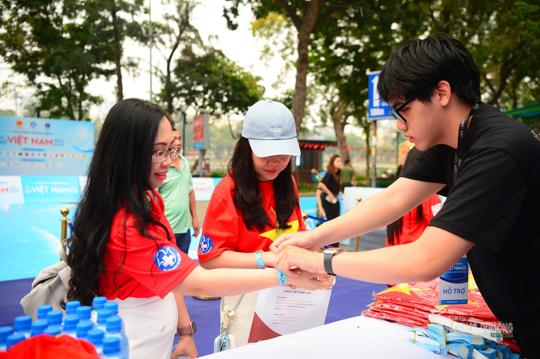 Ngày Sức khỏe toàn dân 7/4: Lan tỏa tinh thần sống khỏe từ cộng đồng- Ảnh 18. Ngày Sức khỏe toàn dân 7/4: Lan tỏa tinh thần sống khỏe từ cộng đồng- Ảnh 18.