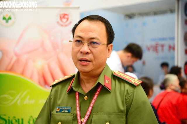 Lực lượng Y tế Công an nhân dân triển khai khám sàng lọc tại Ngày Sức khỏe toàn dân 7/4- Ảnh 4. Lực lượng Y tế Công an nhân dân triển khai khám sàng lọc tại Ngày Sức khỏe toàn dân 7/4- Ảnh 4.