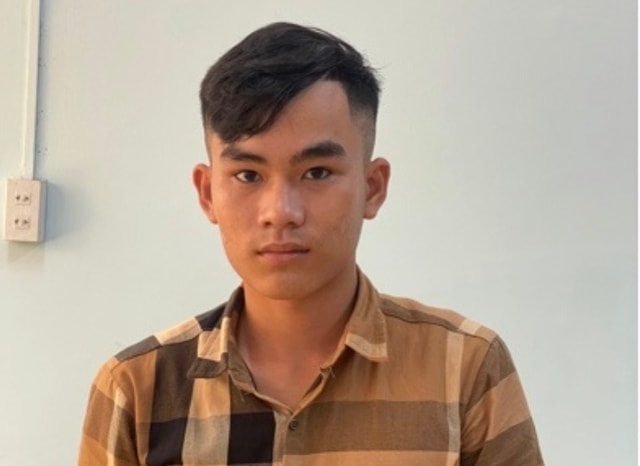 Khởi tố thanh niên đâm người bằng dao gấp trong cuộc nhậu- Ảnh 1.